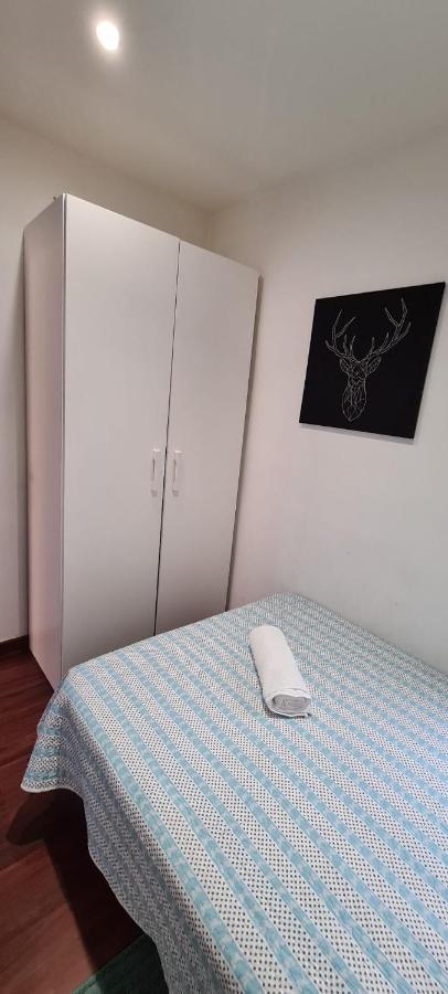 Habitaciones Camp Nou Apartment Оспиталет-де-Льобрегат Экстерьер фото